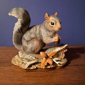 Vintage Homco 1982 Squirrel figurine